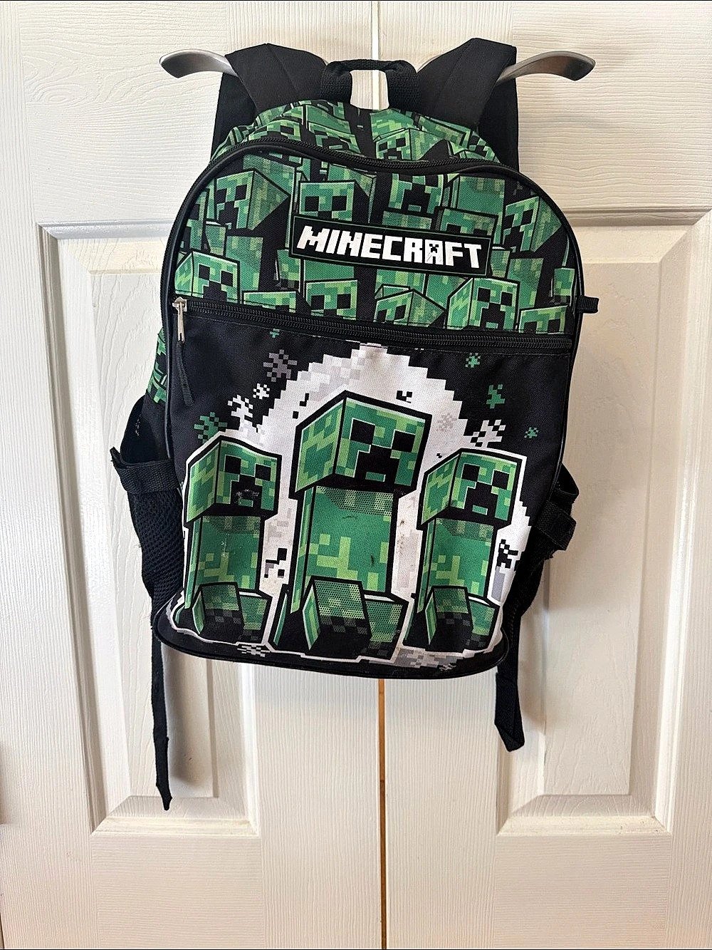 Minecraft Creeper Front Pocket Backpack Green & Black